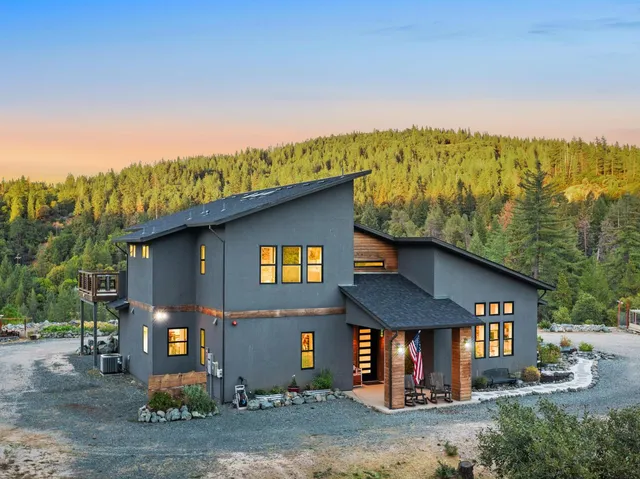$1,850,000 | 29115 Secret Town Road, Colfax, CA 95713
