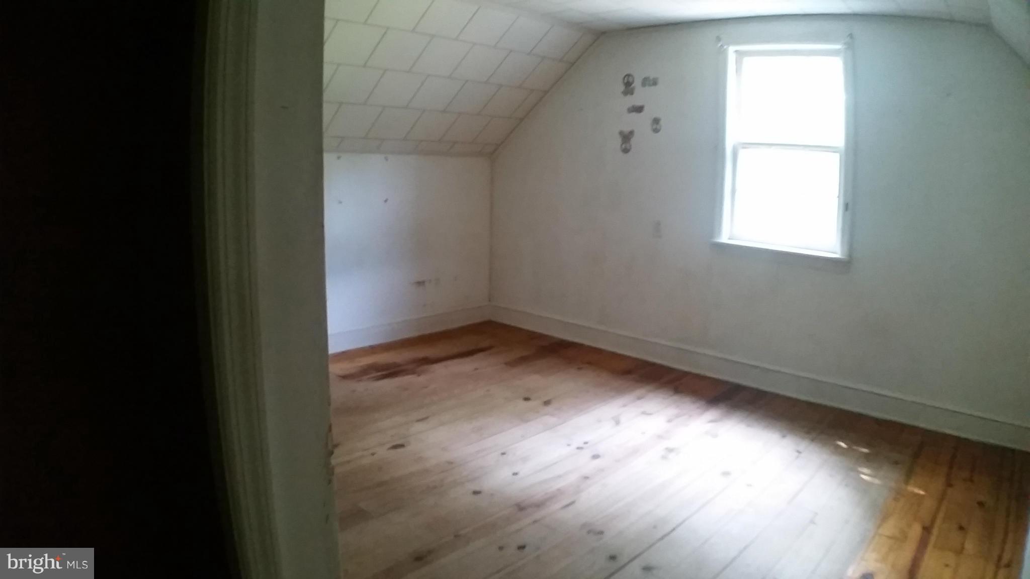 139 Johnsons Mill Road Berkeley Springs, WV 25411 - Photo 21 of 21 Interior (General)
