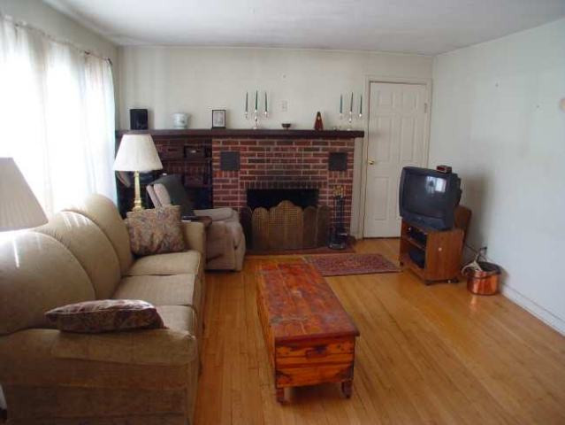173 Menand Road Colonie, NY 12211 - Photo 2 of 6 Photo 2