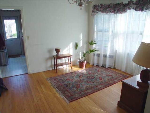 173 Menand Road Colonie, NY 12211 - Photo 3 of 6 Photo 3