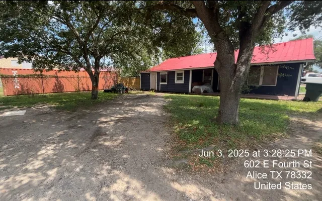 $214,999 | 602 East 4th Street, Alice, TX 78332