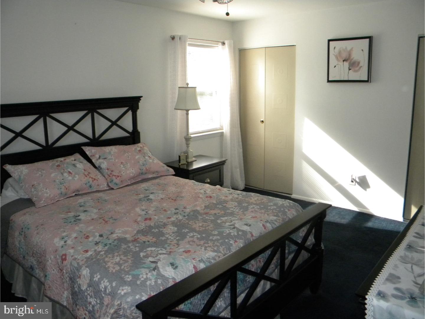 10908 Knights Road Philadelphia, PA 19154 - Photo 13 of 24