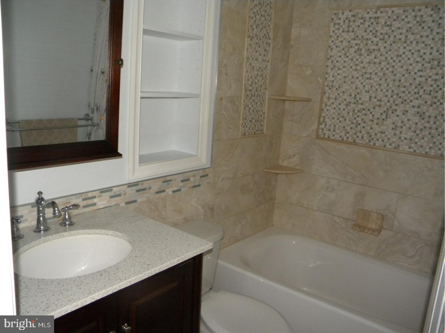 10908 Knights Road Philadelphia, PA 19154 - Photo 14 of 24