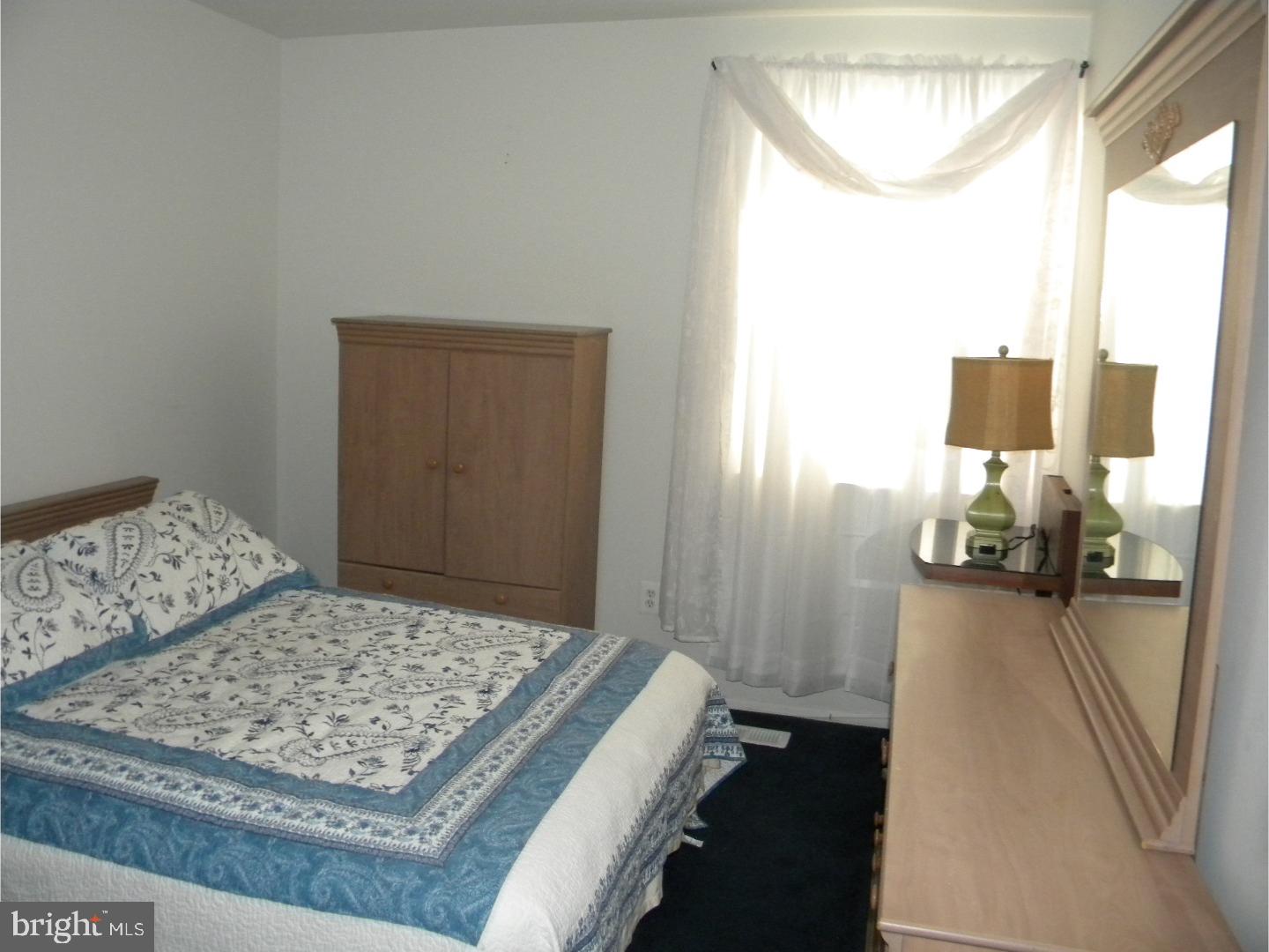 10908 Knights Road Philadelphia, PA 19154 - Photo 15 of 24
