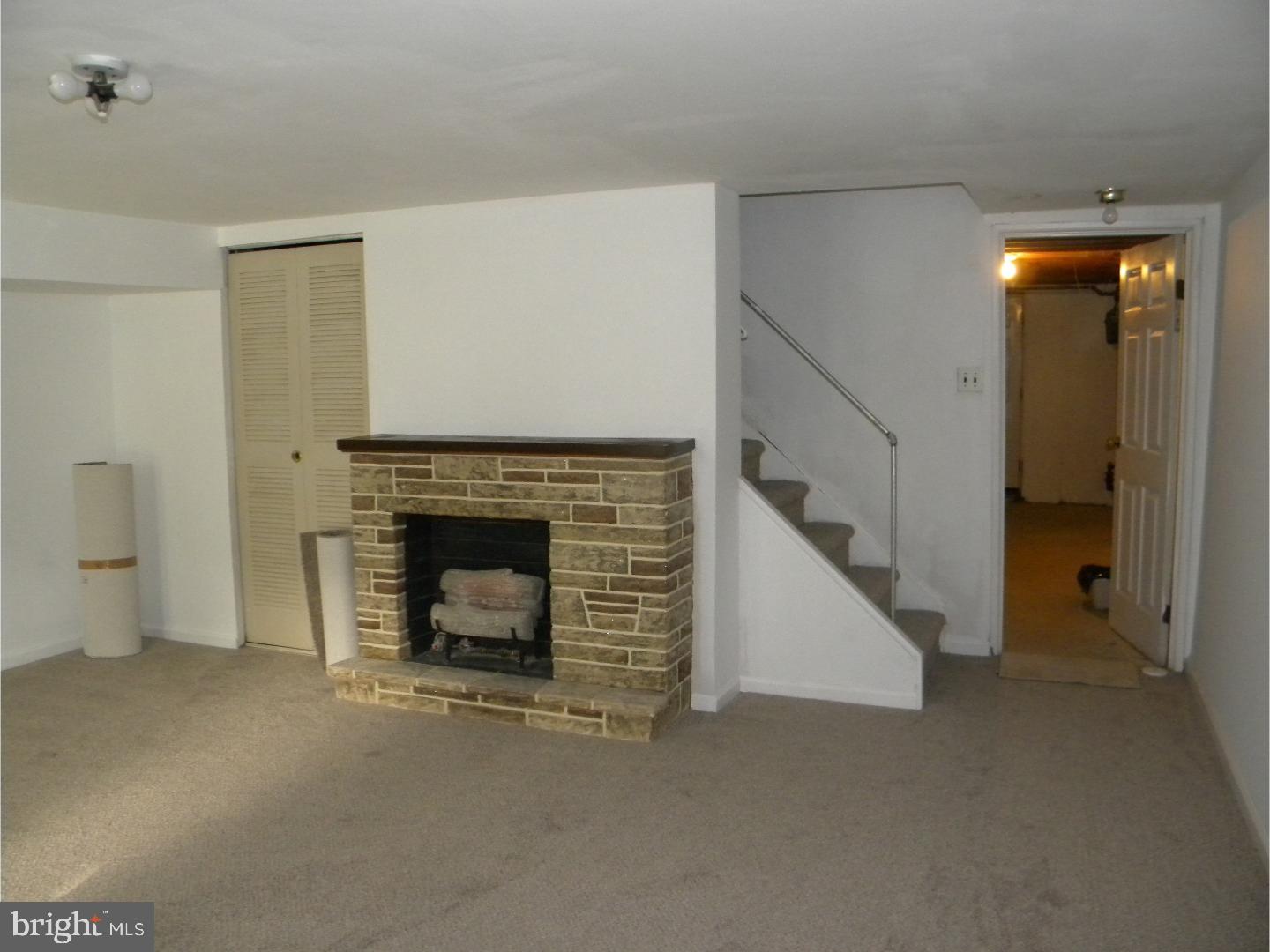 10908 Knights Road Philadelphia, PA 19154 - Photo 18 of 24