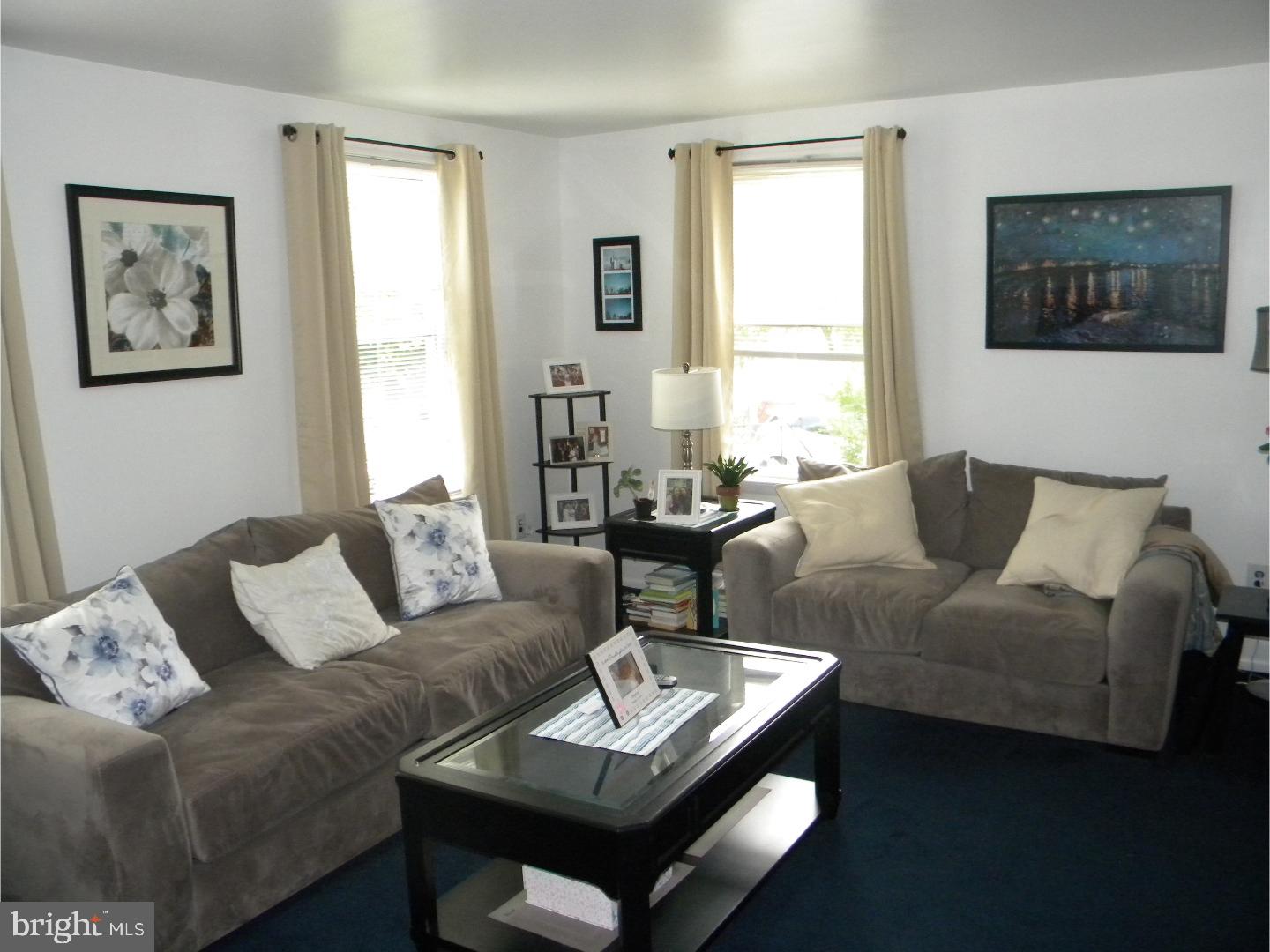 10908 Knights Road Philadelphia, PA 19154 - Photo 4 of 24