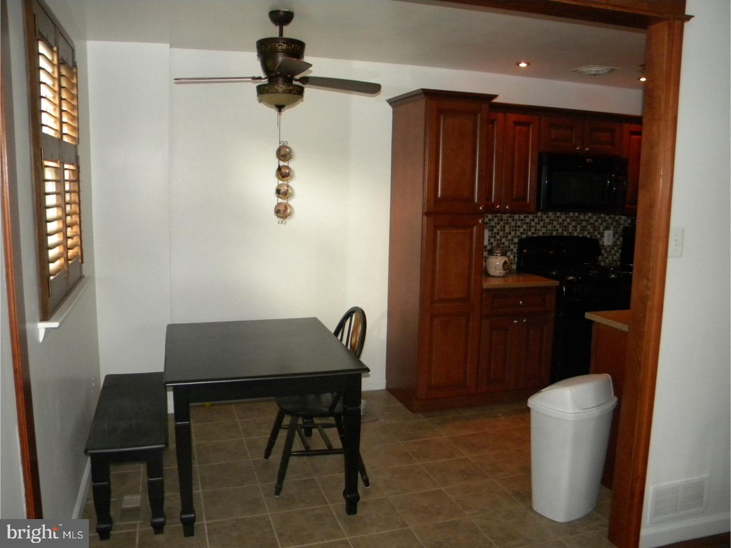 10908 Knights Road Philadelphia, PA 19154 - Photo 9 of 24