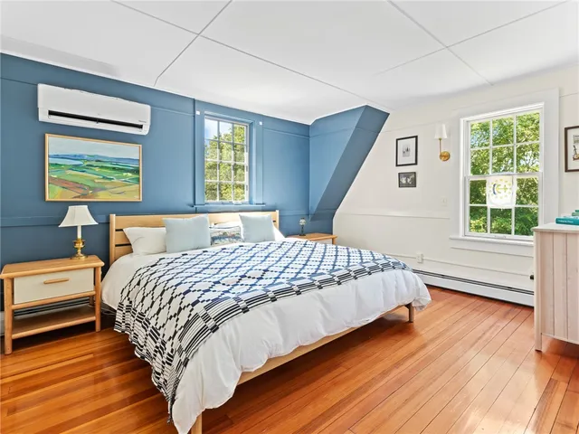 $1,895,000 | 2139 Comd Oliver Hazard Perry Highway, South Kingstown, RI 02879