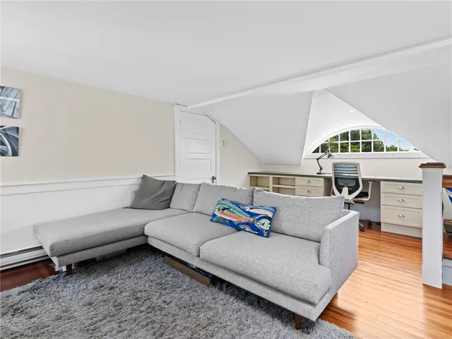 $1,895,000 | 2139 Comd Oliver Hazard Perry Highway, South Kingstown, RI 02879