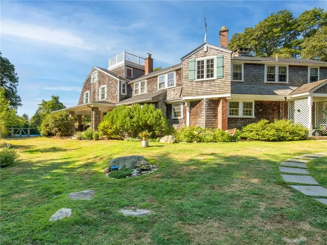 $1,895,000 | 2139 Comd Oliver Hazard Perry Highway, South Kingstown, RI 02879
