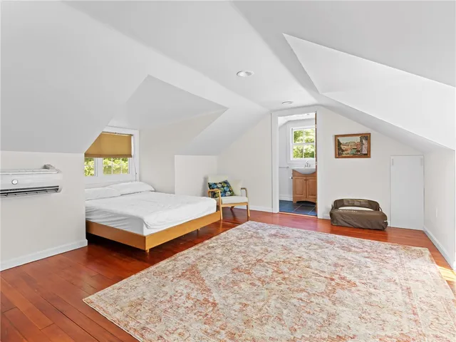 $1,895,000 | 2139 Comd Oliver Hazard Perry Highway, South Kingstown, RI 02879