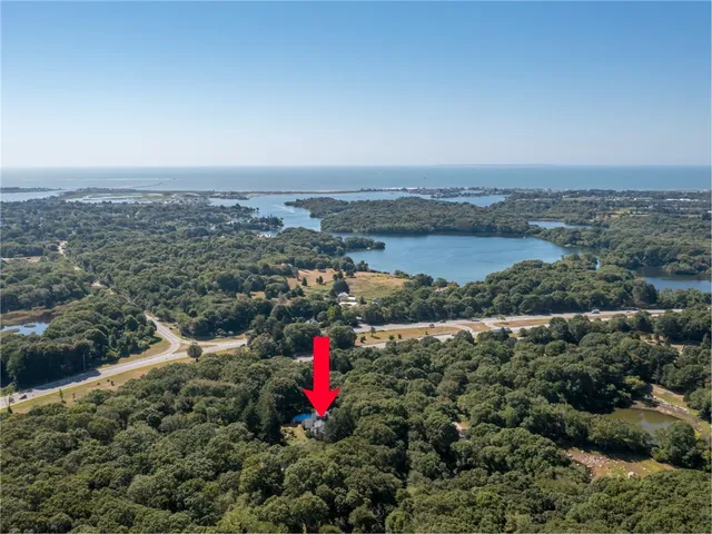 $1,895,000 | 2139 Comd Oliver Hazard Perry Highway, South Kingstown, RI 02879