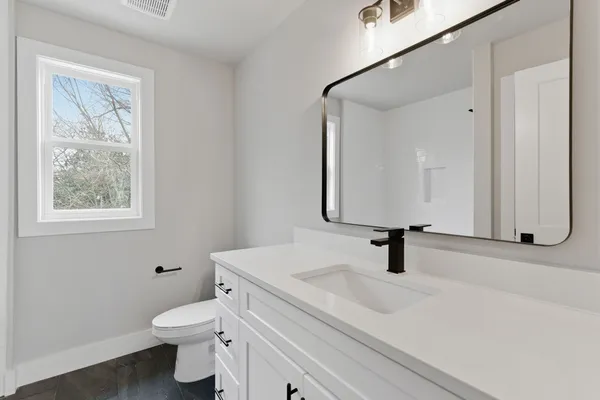$434,900 | 1020 Scenic Vw Court, Old Hickory, TN 37138