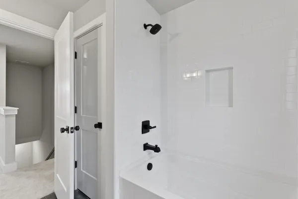 $434,900 | 1020 Scenic Vw Court, Old Hickory, TN 37138