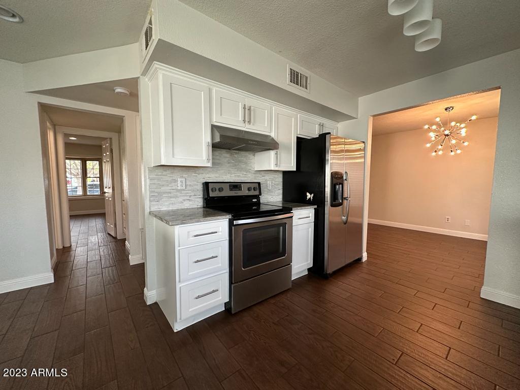 4254 East Vineyard Road Phoenix, AZ 85042 - Photo 14 of 63 IMG-20230820-WA0082