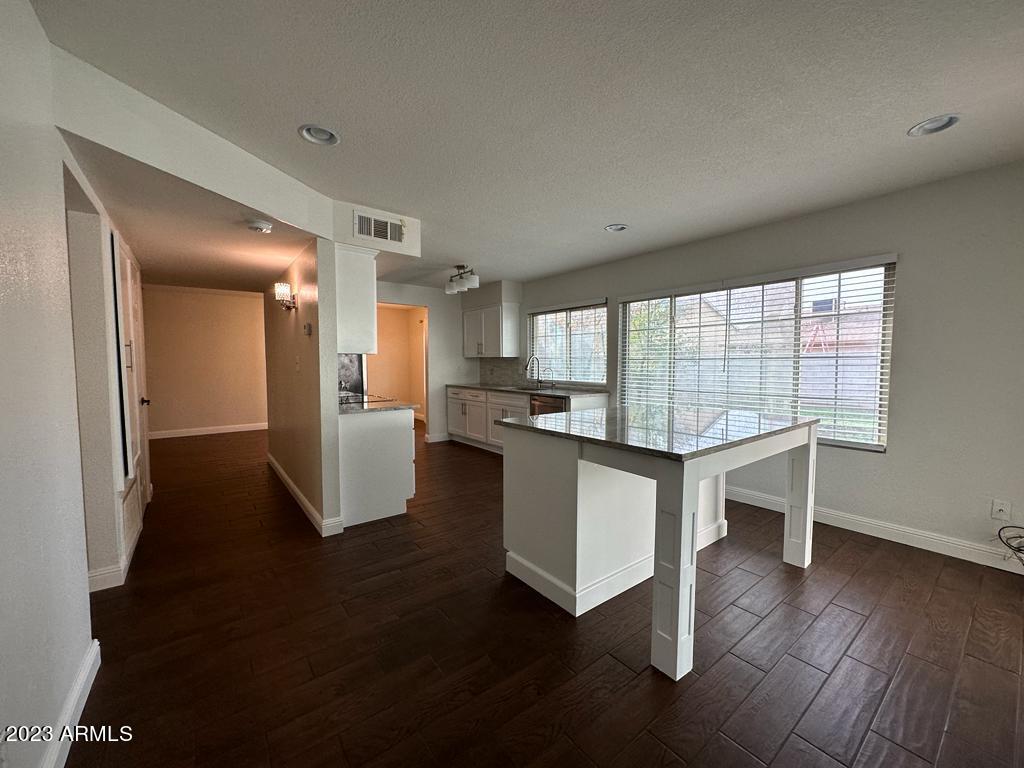 4254 East Vineyard Road Phoenix, AZ 85042 - Photo 31 of 63 IMG-20230820-WA0085