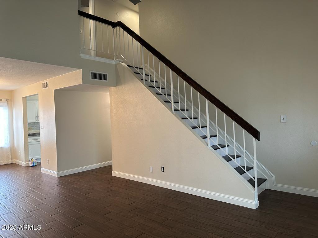 4254 East Vineyard Road Phoenix, AZ 85042 - Photo 6 of 63 IMG-20230820-WA0024