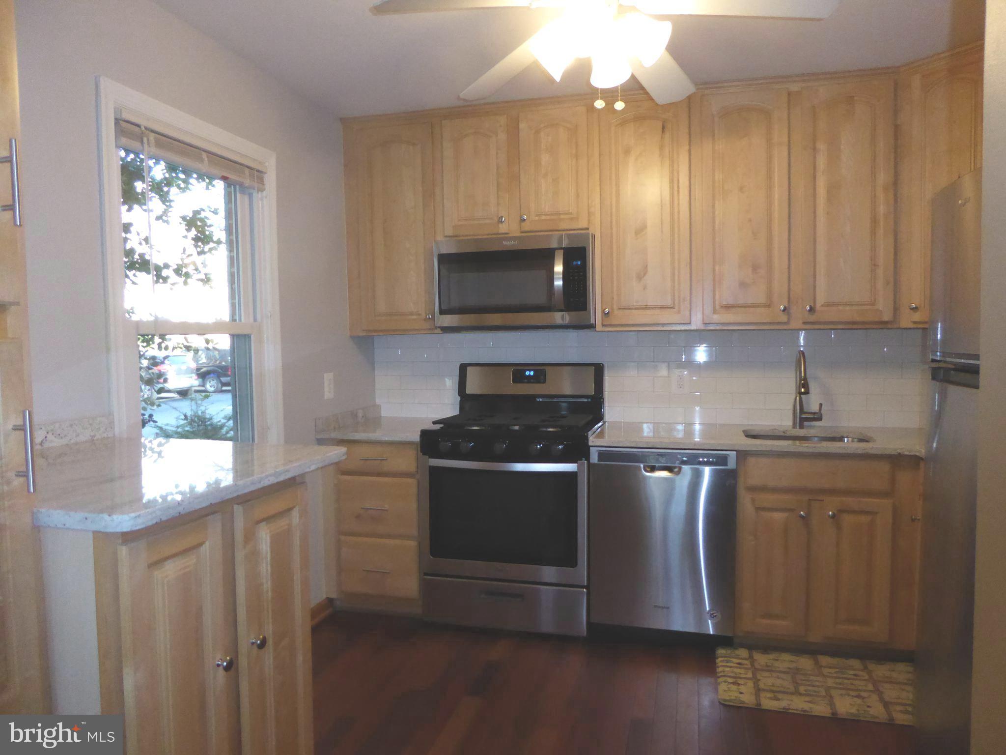 5572 Kendrick Lane Burke, VA 22015 - Photo 22 of 57 Upgraded Kitchen