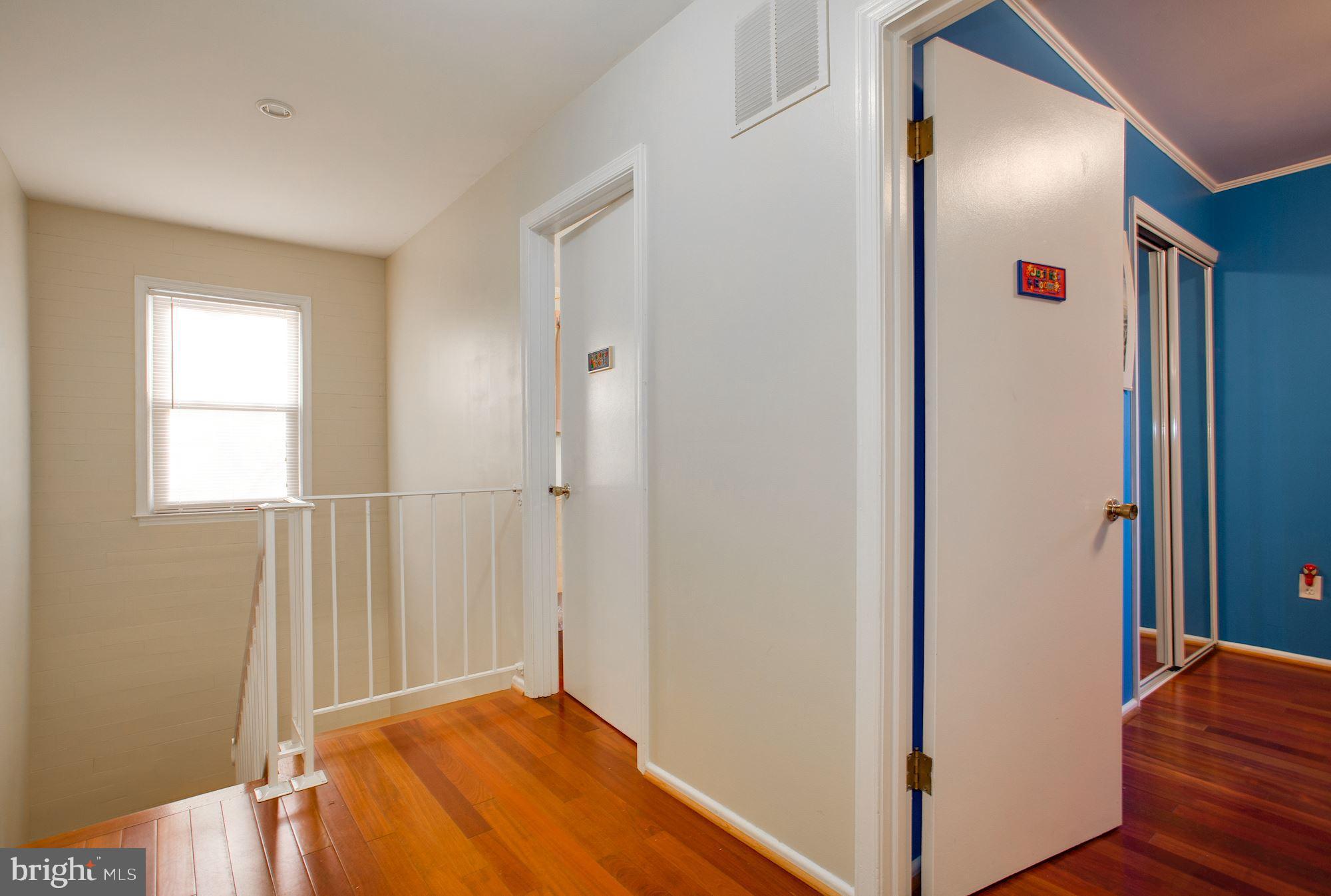 5572 Kendrick Lane Burke, VA 22015 - Photo 28 of 57 Hardwood Floors