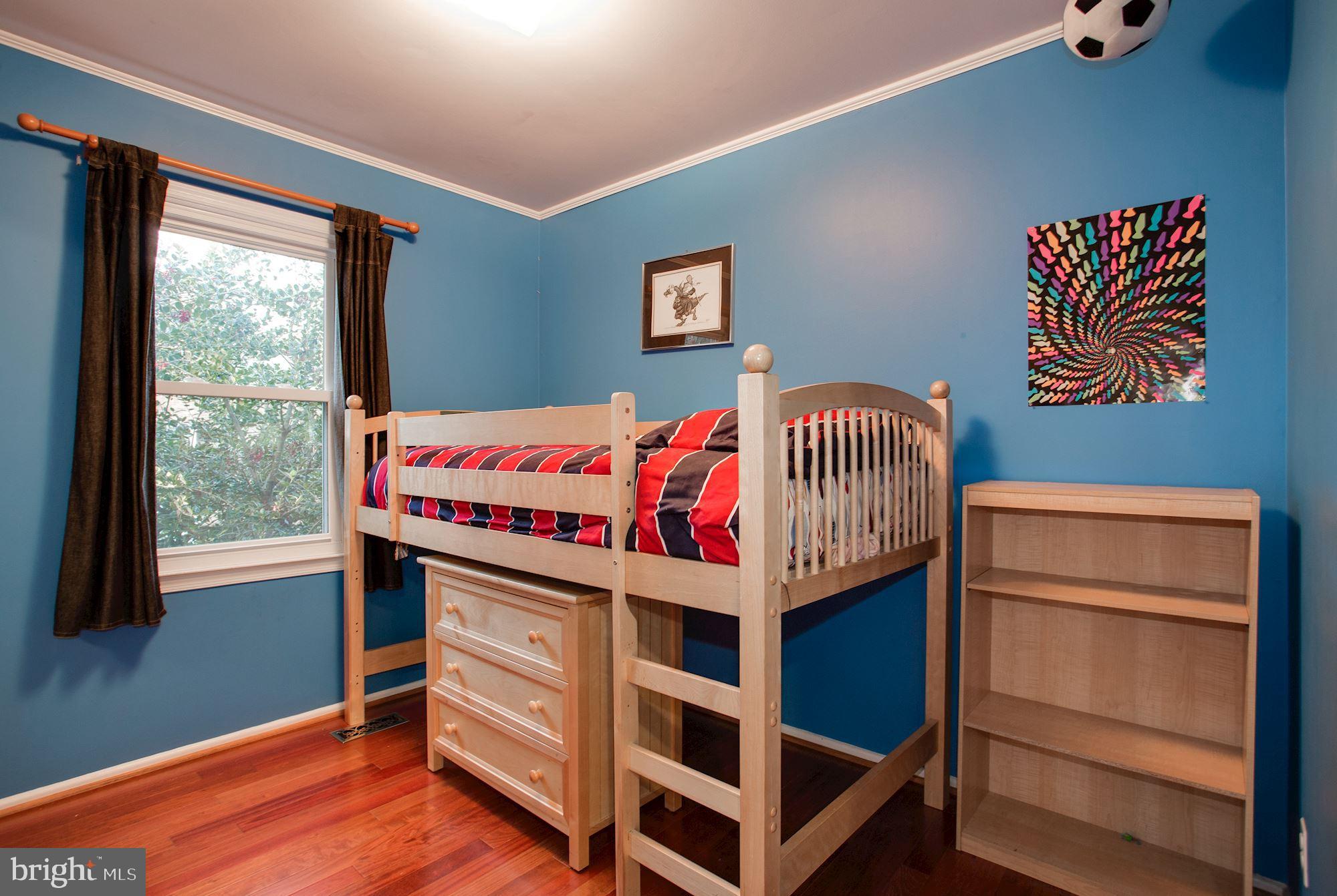 5572 Kendrick Lane Burke, VA 22015 - Photo 32 of 57 Bedroom #3