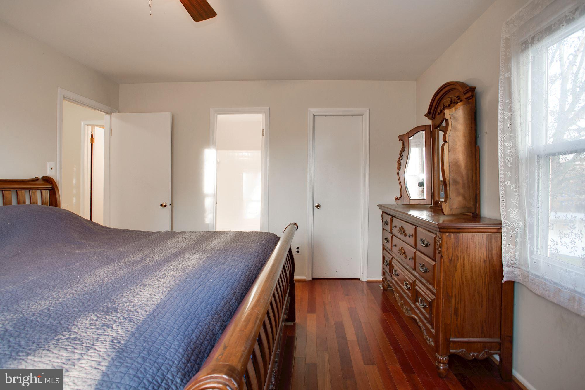 5572 Kendrick Lane Burke, VA 22015 - Photo 36 of 57 Master Bedroom