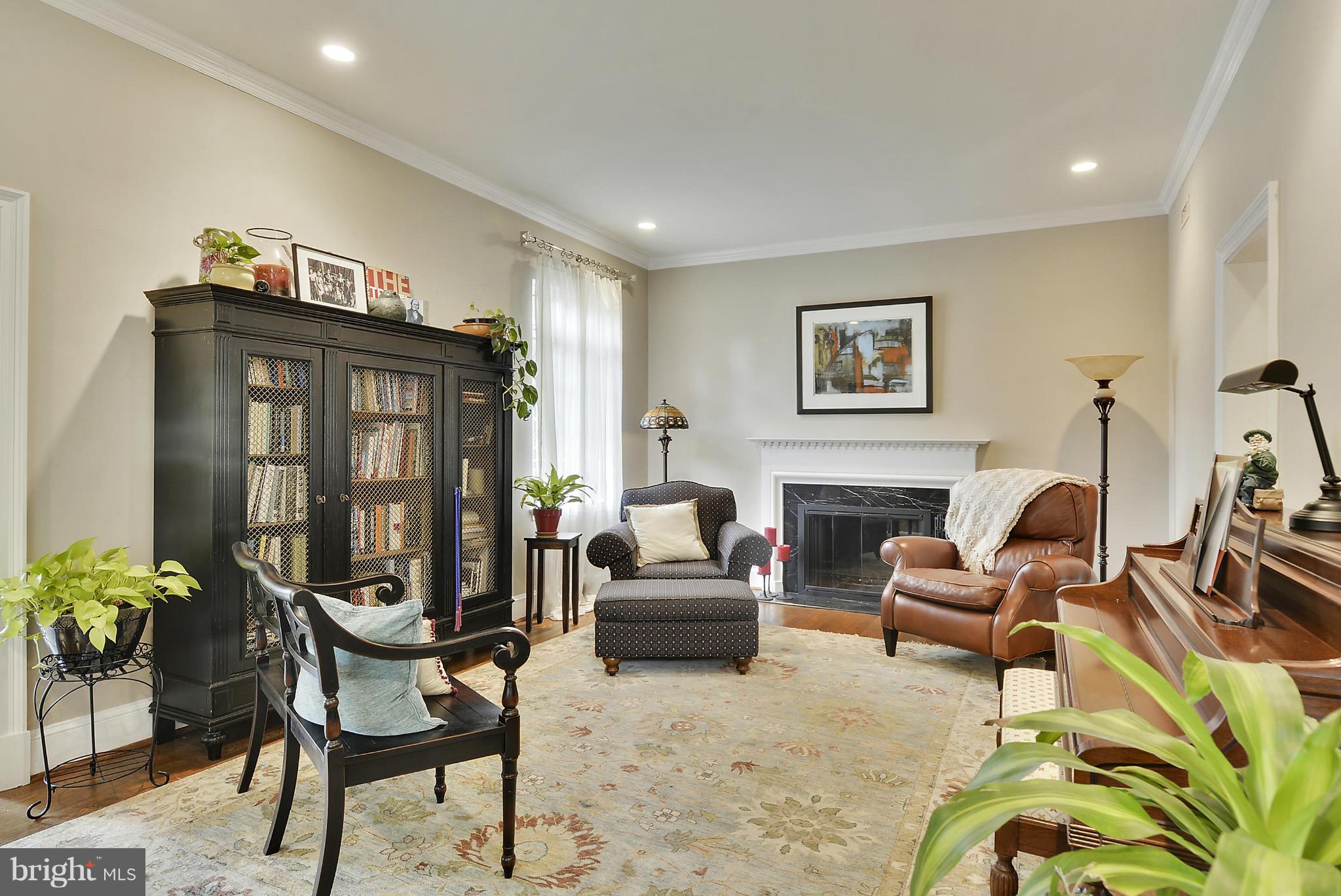 3110 Rolling Road Chevy Chase, MD 20815 - Photo 14 of 28 Living Room