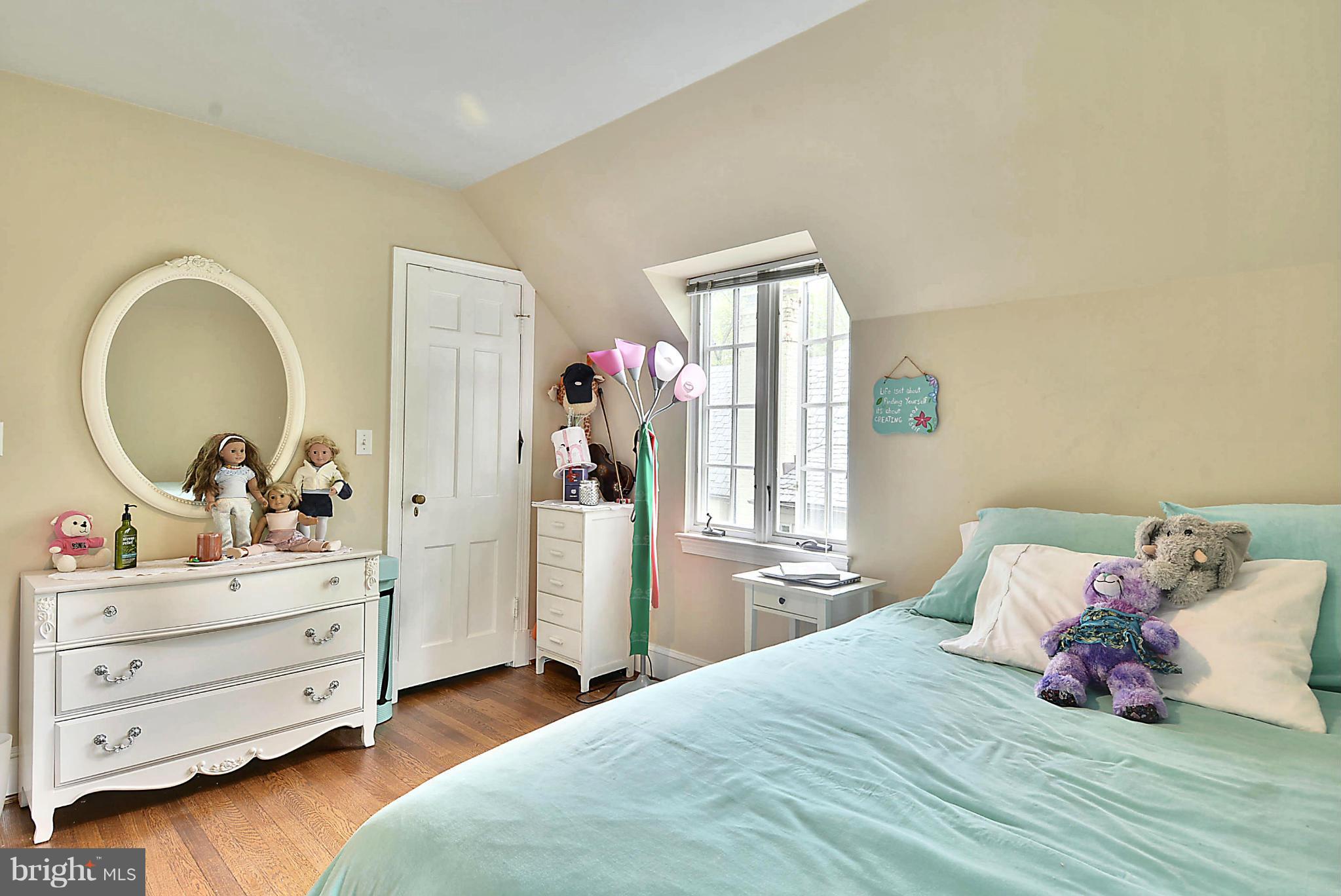 3110 Rolling Road Chevy Chase, MD 20815 - Photo 23 of 28 Bedroom