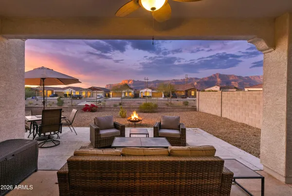 $445,000 | 11606 East Chevelon Trail, Gold Canyon, AZ 85118