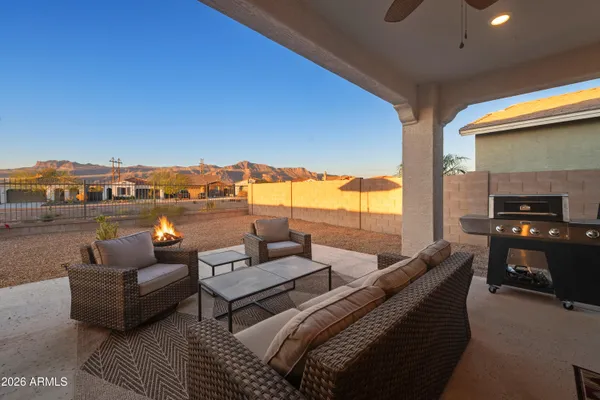 $445,000 | 11606 East Chevelon Trail, Gold Canyon, AZ 85118