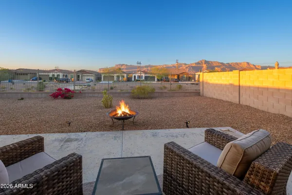 $445,000 | 11606 East Chevelon Trail, Gold Canyon, AZ 85118