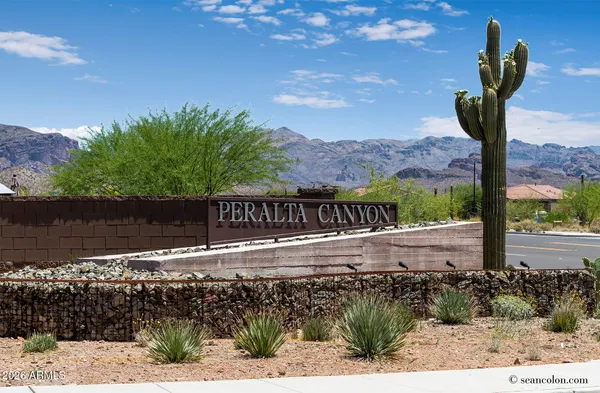 $445,000 | 11606 East Chevelon Trail, Gold Canyon, AZ 85118