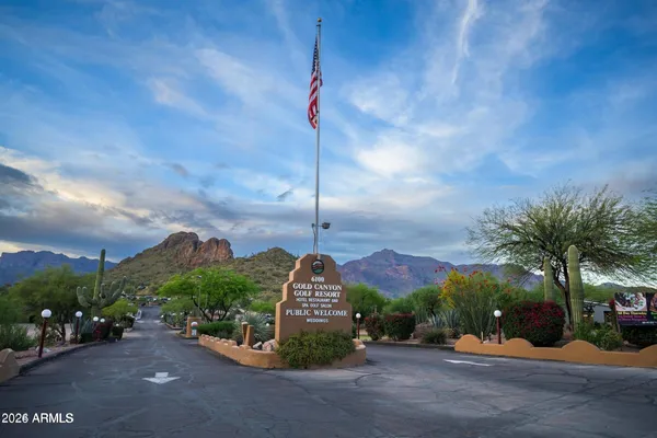 $445,000 | 11606 East Chevelon Trail, Gold Canyon, AZ 85118