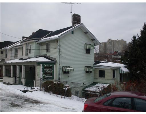 4 Enfield Street Pittsburgh, PA 15213 - Photo 1 of 3 Exterior Front. Three unit at the end of street.