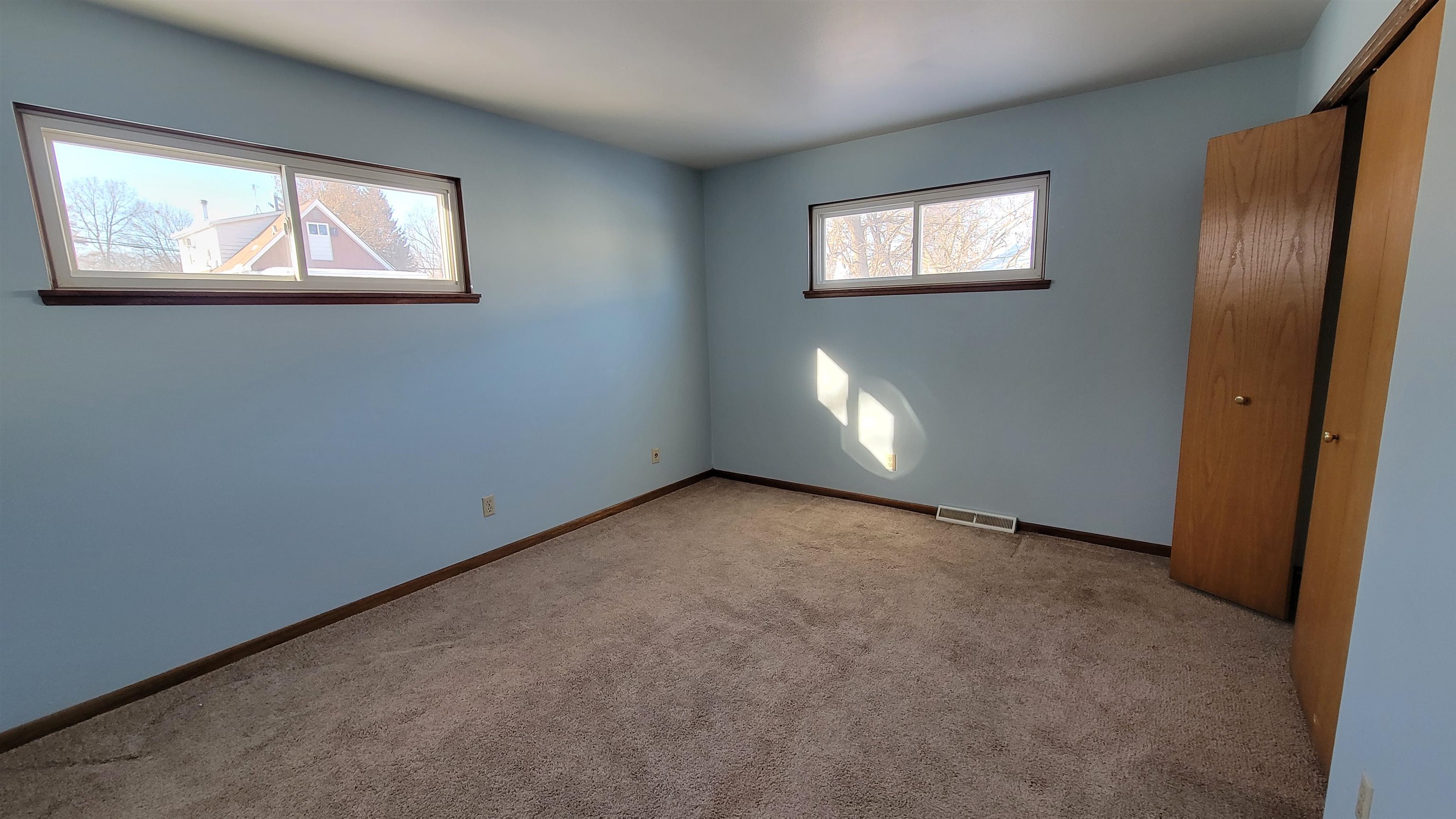 4015 Claire Street Madison, WI 53716 - Photo 15 of 23