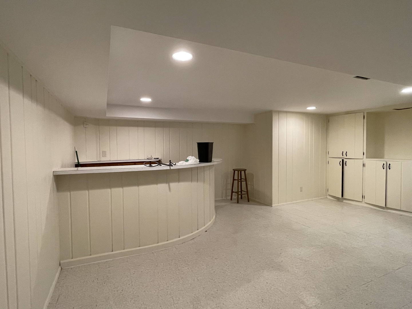 409 South Naperville Road Wheaton, IL 60187 - Photo 11 of 11 a view of an empty room