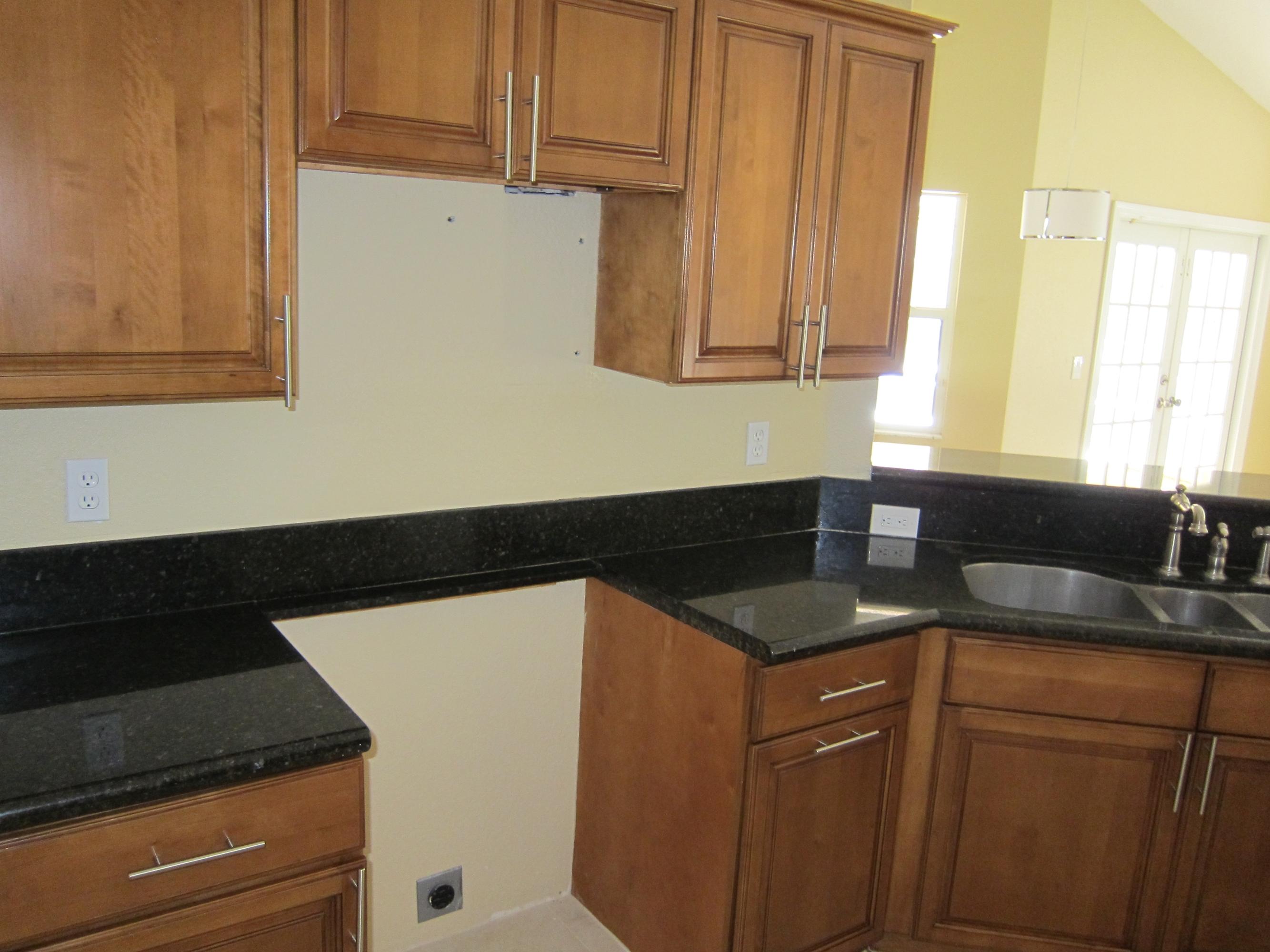 16228 63rd Road North Loxahatchee, FL 33470 - Photo 7 of 33 Kitchen with granite