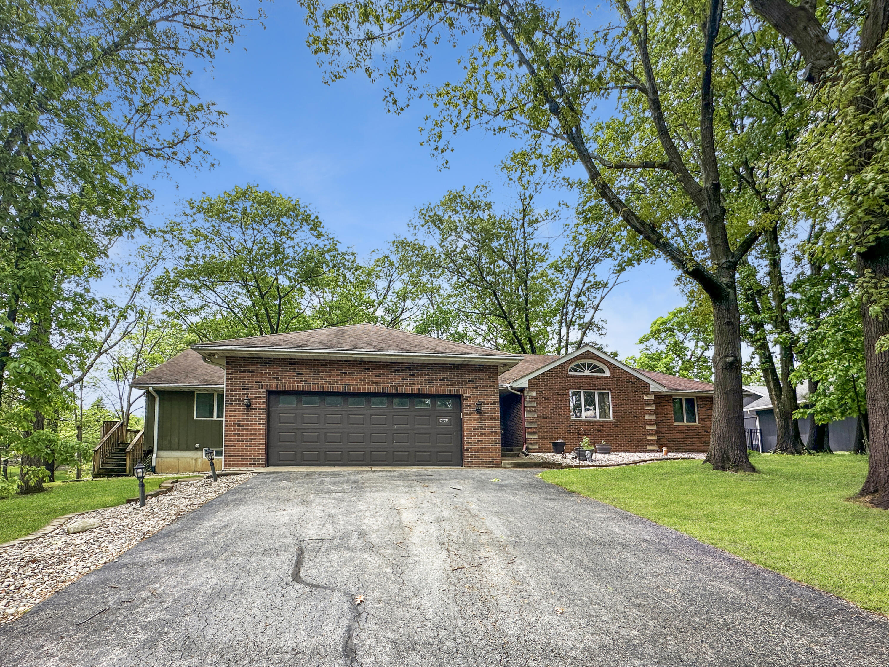 9096 Knickerbocker Street St. John, IN 46373 - Photo 2 of 40 3000x2250