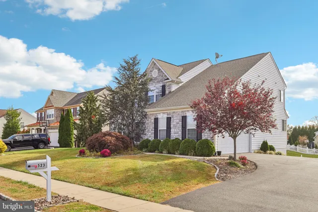 $615,000 | 523 Glenwood Drive, Douglassville, PA 19518