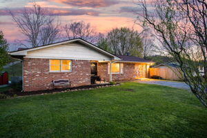 652 White Top Road Bluff City, TN 37618 - Photo 3 of 26 White Top #3
