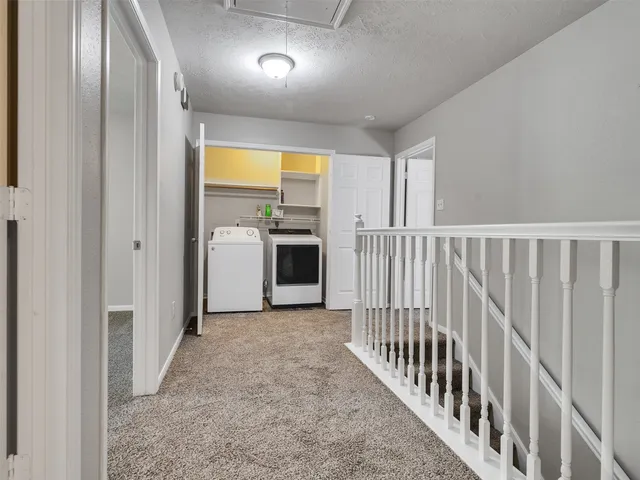 $250,000 | 1271 El Camino Village Drive, Webster, TX 77058