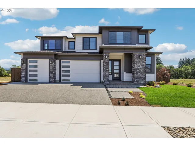 $1,499,900 | 8303 Northeast 174th Avenue, Vancouver, WA 98682