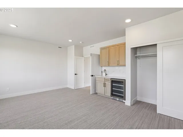 $1,499,900 | 8303 Northeast 174th Avenue, Vancouver, WA 98682