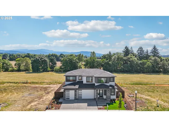 $1,499,900 | 8303 Northeast 174th Avenue, Vancouver, WA 98682