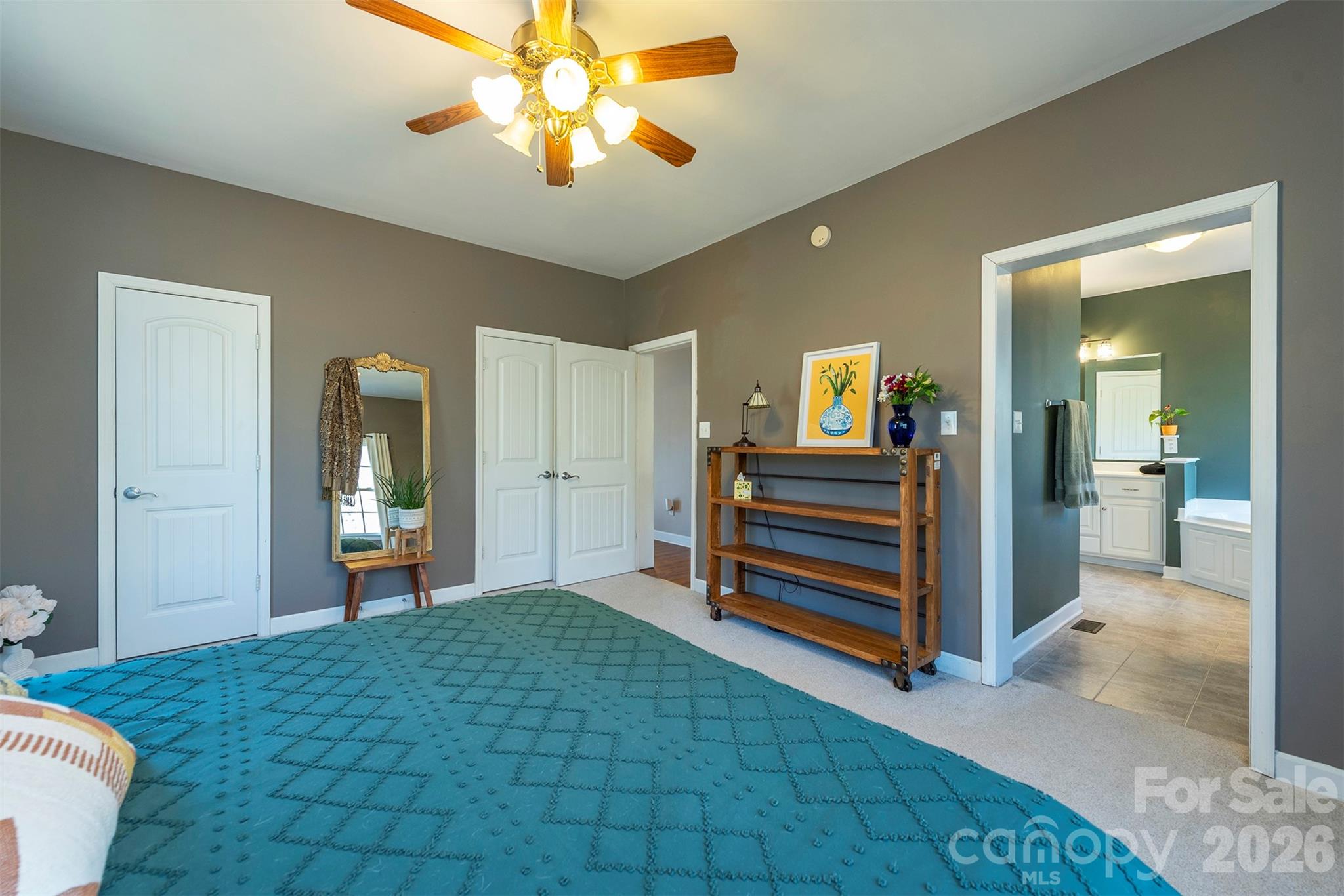 243 Scenic Ridge Drive Hendersonville, NC 28792 - Photo 20 of 47 a view of a livingroom with furniture and an entryway