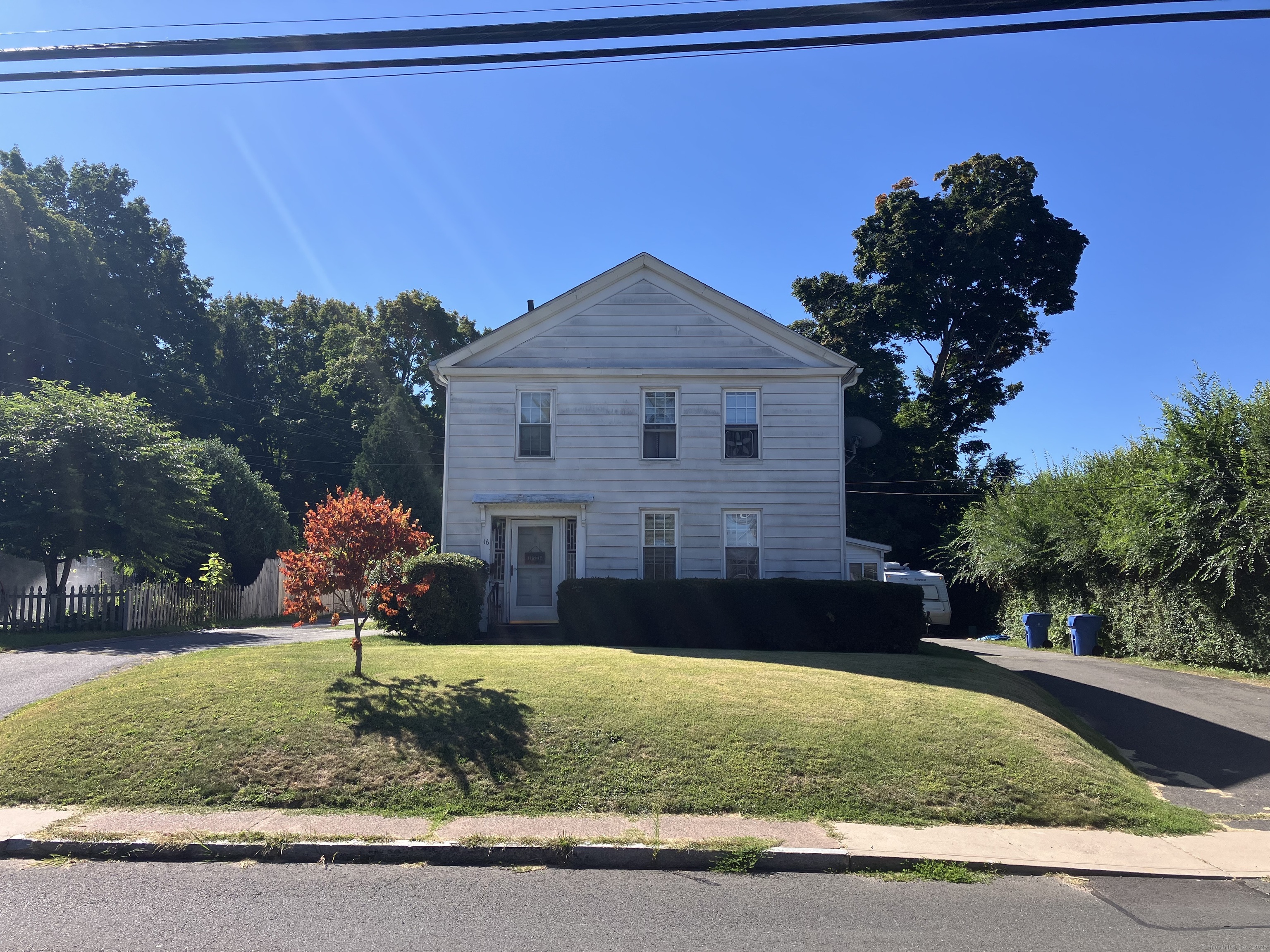 14 Hackmatack Street Manchester, CT 06040 - Photo 1 of 1 Gallery Image 1
