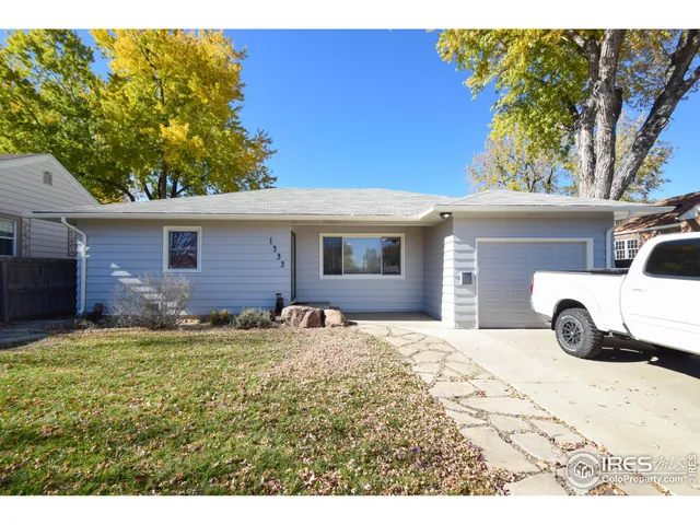 a view of a house with a patio