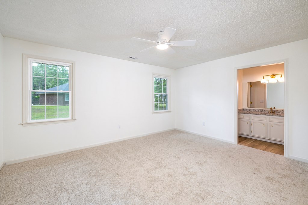 7 Treetop Court Sumter, SC 29154 - Photo 29 of 42 Photo 29