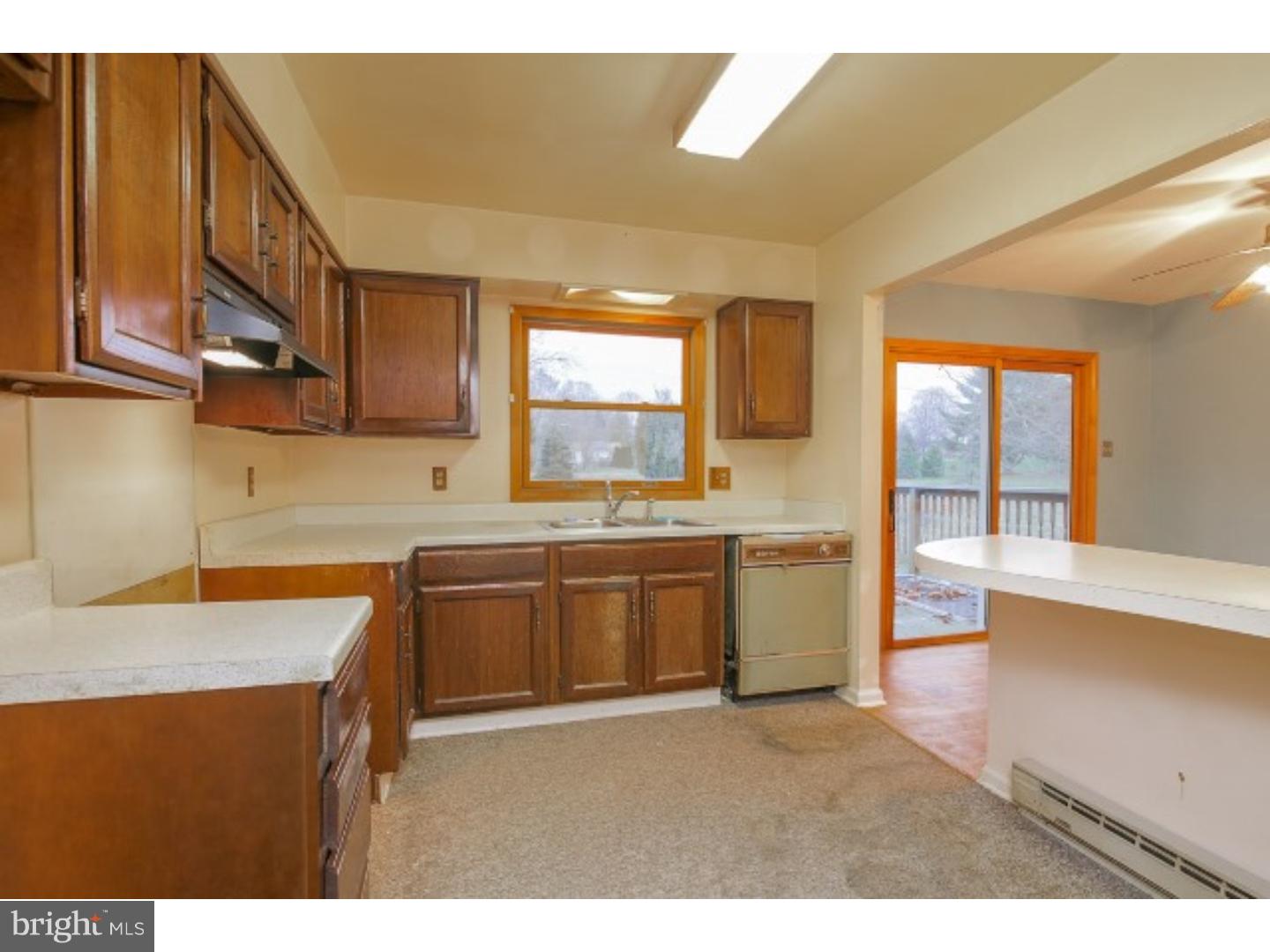 2513 Leisczs Bridge Road Reading, PA 19605 - Photo 11 of 22