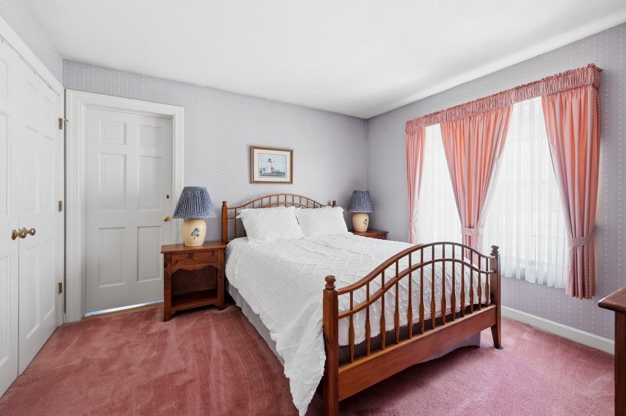 14 Winding Brook Drive Stratham, NH 03885 - Photo 35 of 60