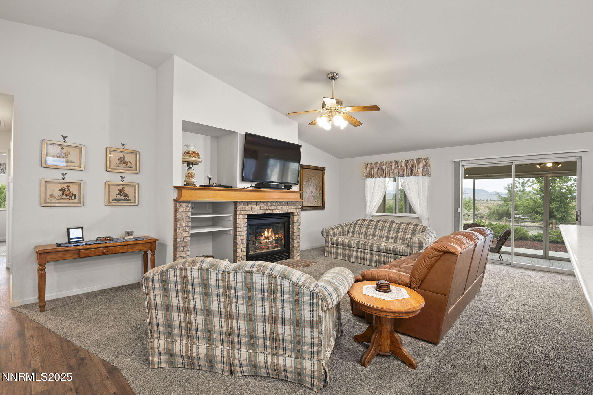 244 Sutro Road Dayton, NV 89403 - Photo 7 of 32 7-web-or-mls-_DSC0348